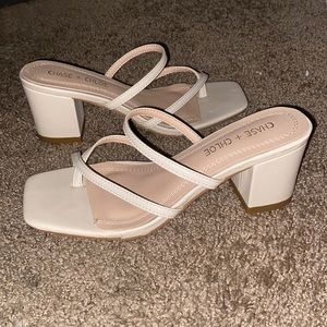 Nude heeled sandal